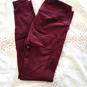 lululemon athletica Burgandy Leggings Size 6